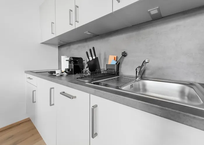 Apartman Stylish Near Stephansplatz, Kitchen, No Elevator Bécs