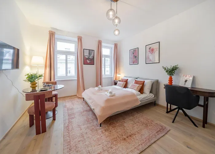 Stylish Near Stephansplatz, Kitchen, No Elevator