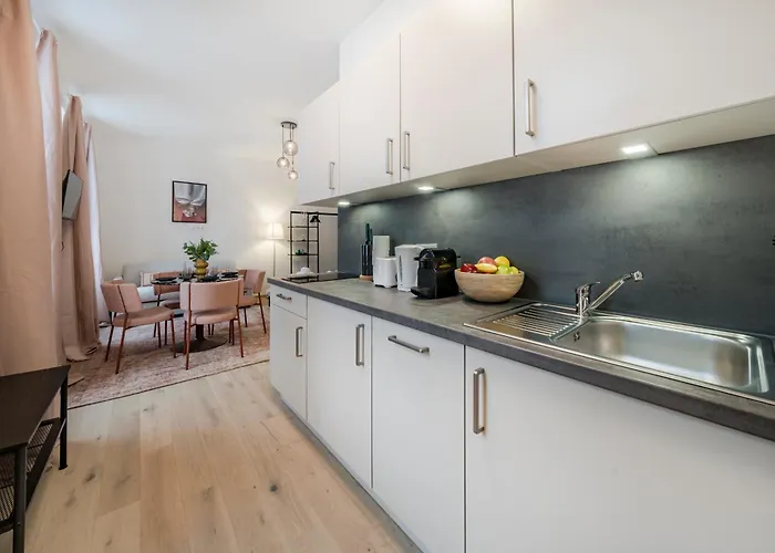 Stylish Near Stephansplatz, Kitchen, No Elevator